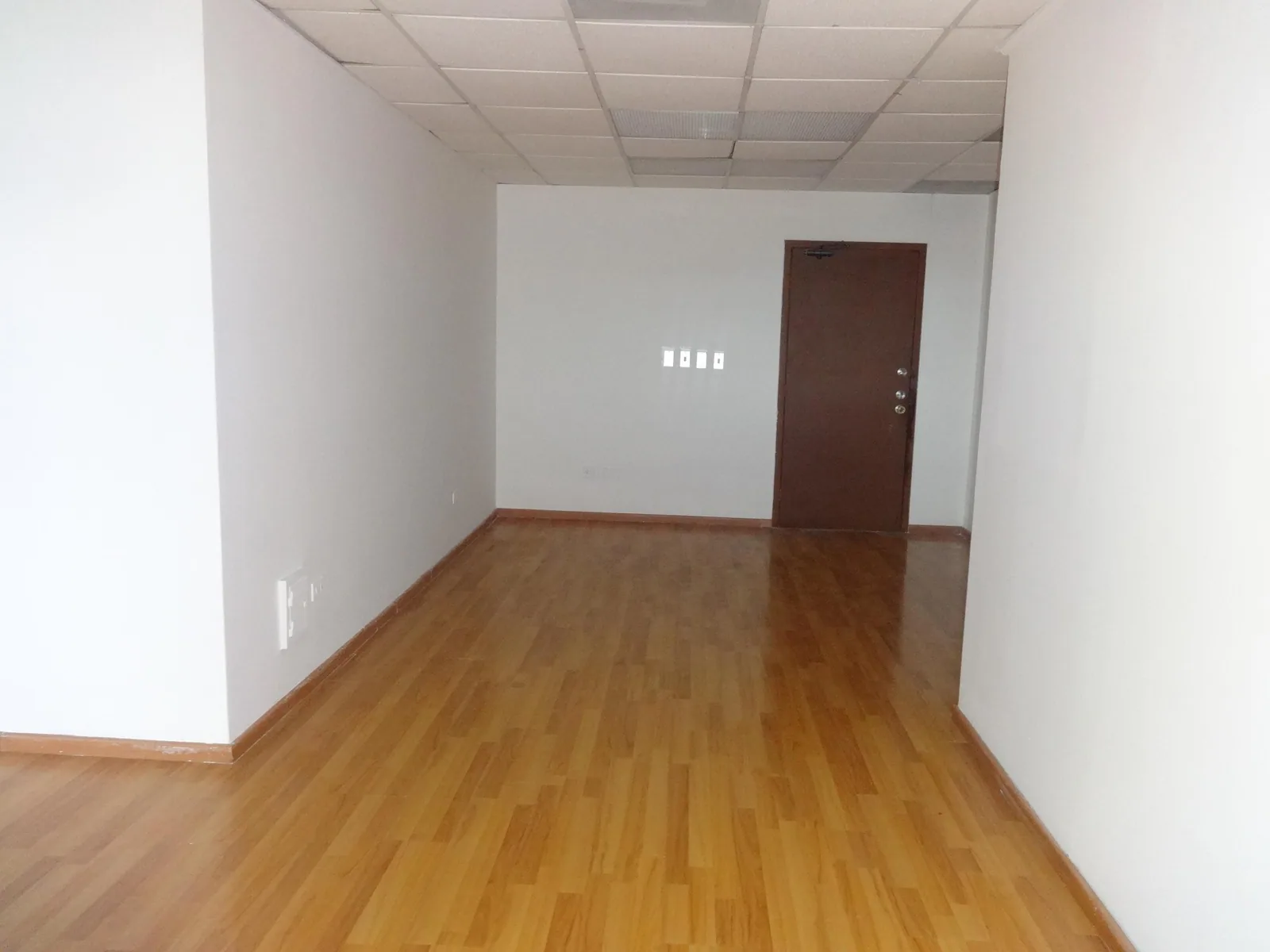 Alquilo oficina en Torres del Norte, Guayaquil – Foto 2