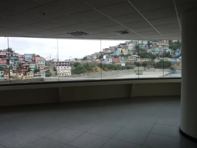 Oficina en alquiler en The Point, Guayaquil – Foto 3