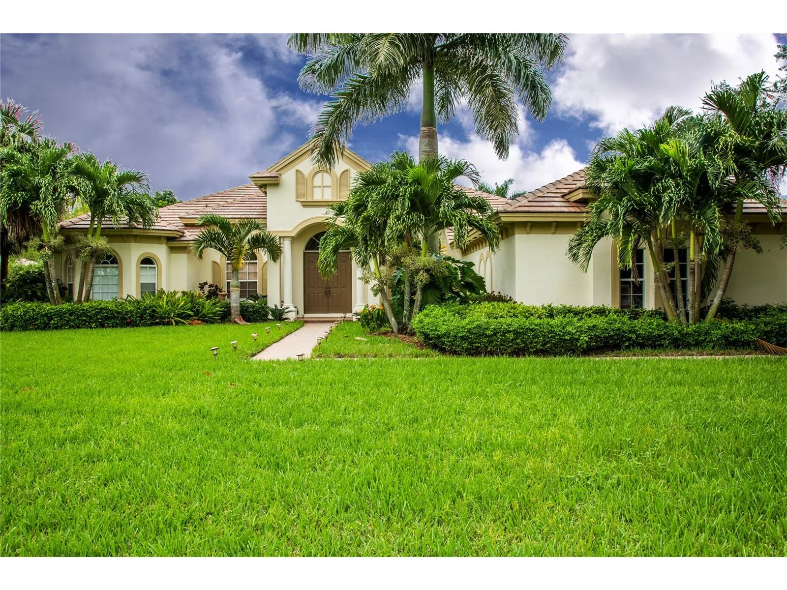 Casa a la Venta en Davie-Grove Creek – Foto 1
