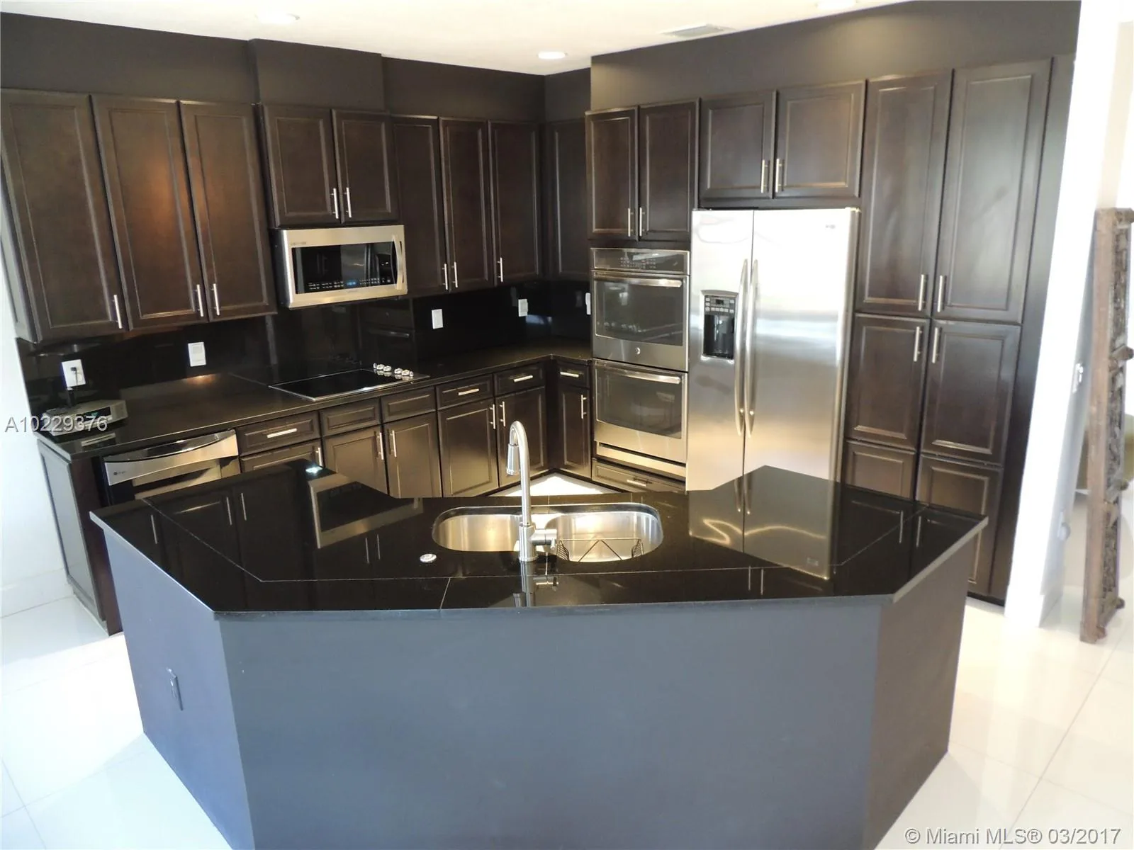 Casa a la Venta en Miami - Isles at Grand Bay Doral – Foto 3