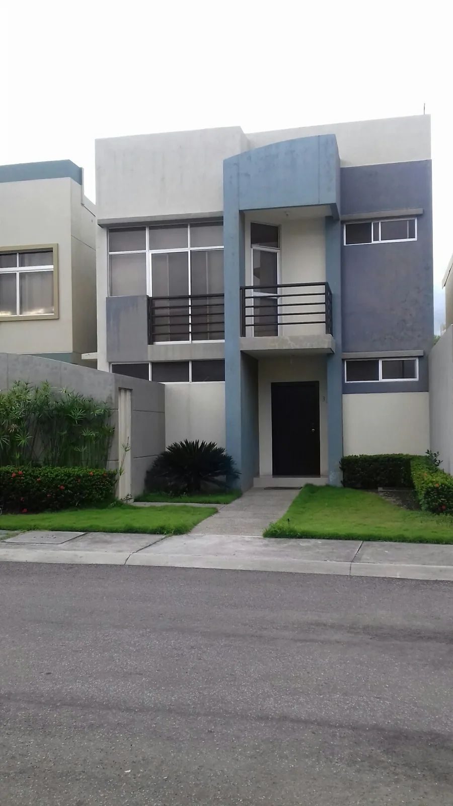 Casa en venta en Urbanización Matices en vía Samborondon – Foto 1