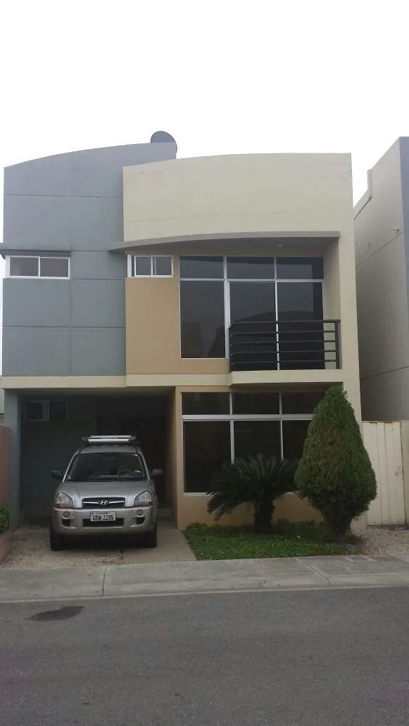 Casa en Venta en la Urbanización Matices, Vía Daule - Samborondón – Foto 1