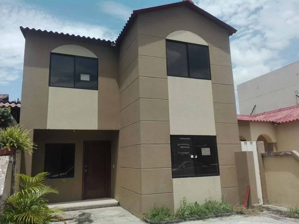Casa de alquiler en Villa Club, etapa Galaxia – Foto 1