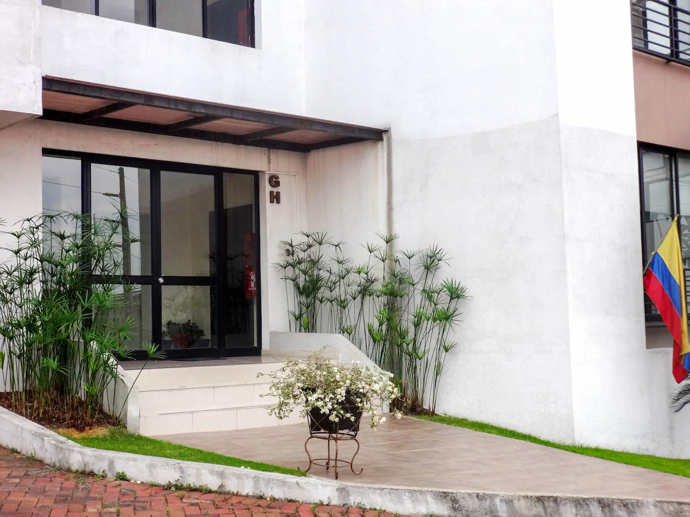 Departamento en alquiler en Lomas de Urdesa Guayaquil – Foto 2