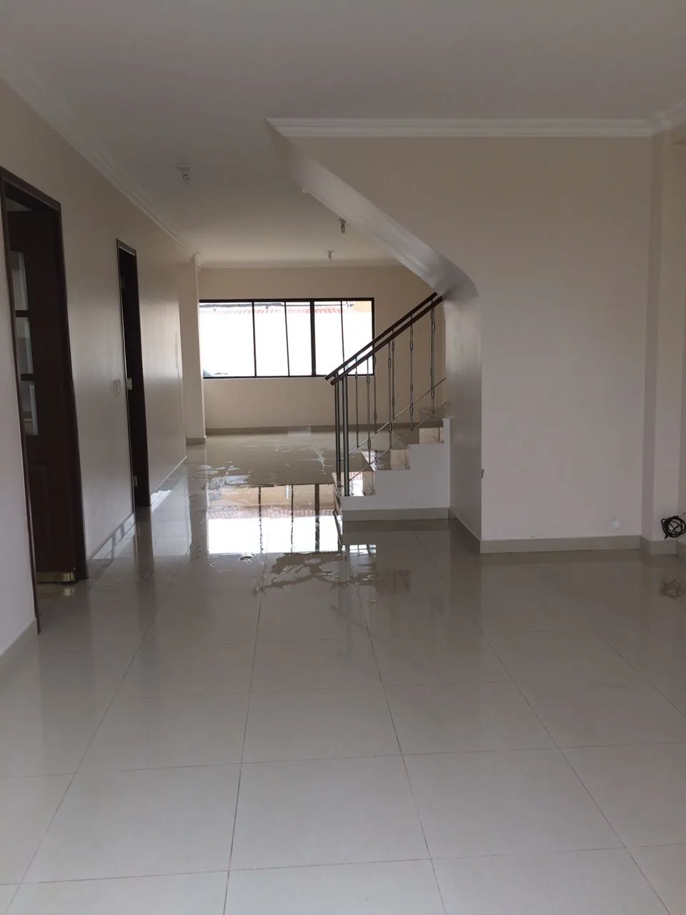 Casa en Venta en Ciudad Celeste, Etapa La Marina - Samborondon – Foto 4