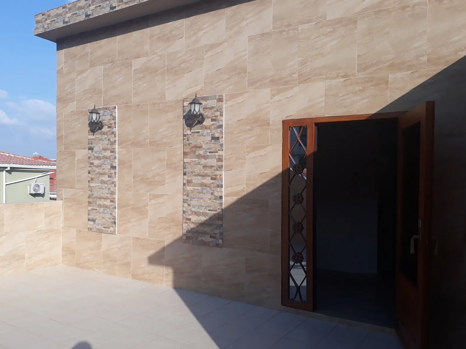 Departamento en alquiler El Portón Lomas de Urdesa Guayaquil – Foto 2
