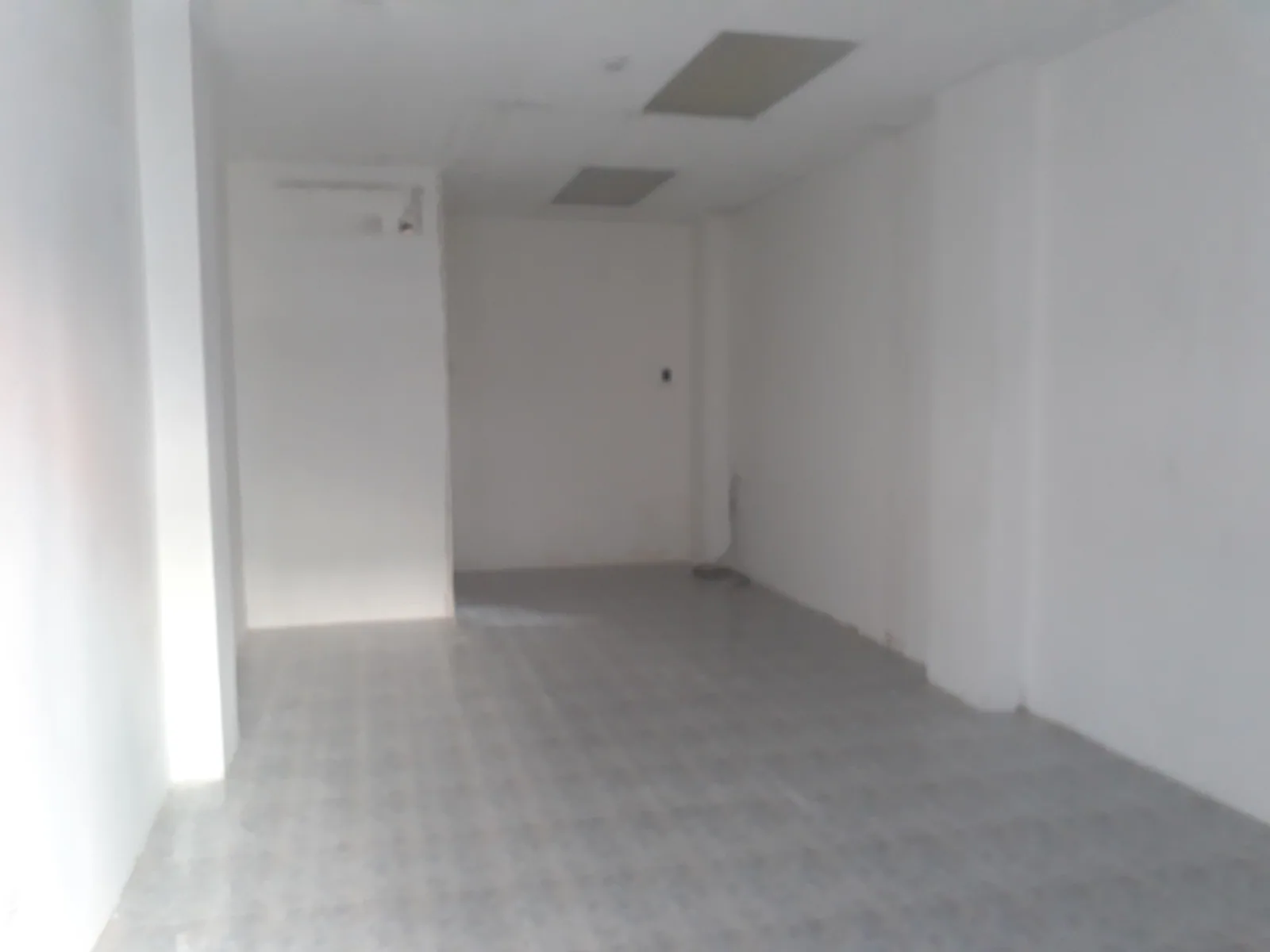 Local comercial en alquiler en Centro Comercial en La Alborada Guayaquil – Foto 4