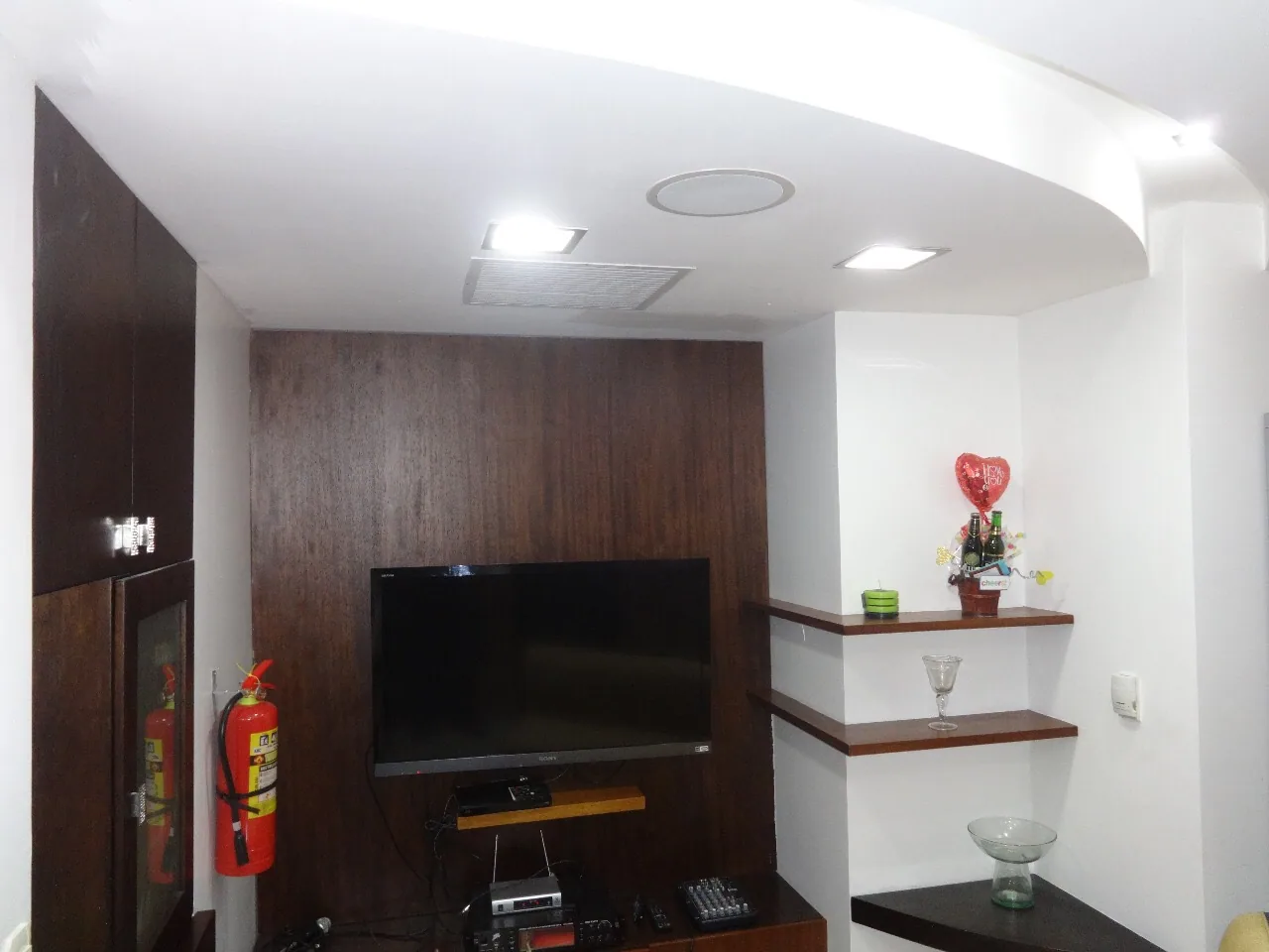 Oficina de Venta en Trade Building, sector Mall del Sol, Guayaquil – Foto 2