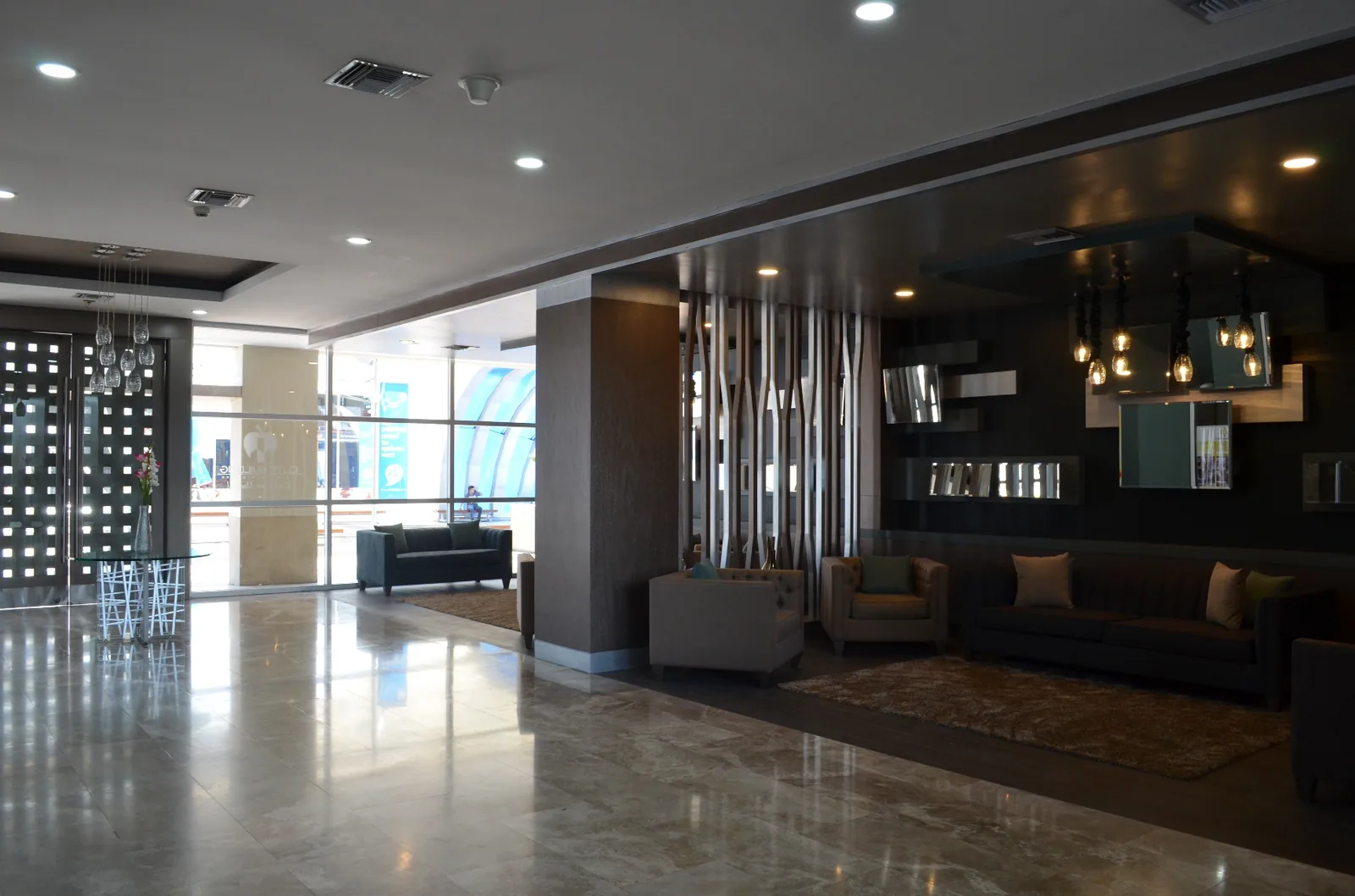 Departamento en venta en edificio Élite Building sector Mall del Sol – Foto 5