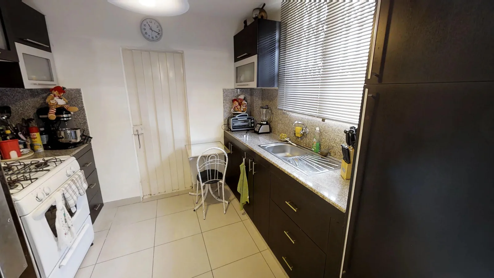 Casa en venta en urbanización Castilla Via Samborondon  – Foto 2