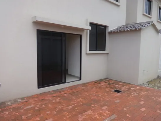 De Estreno! Casa en venta Bosques de la costa. Via a la costa Guayaquil – Foto 5