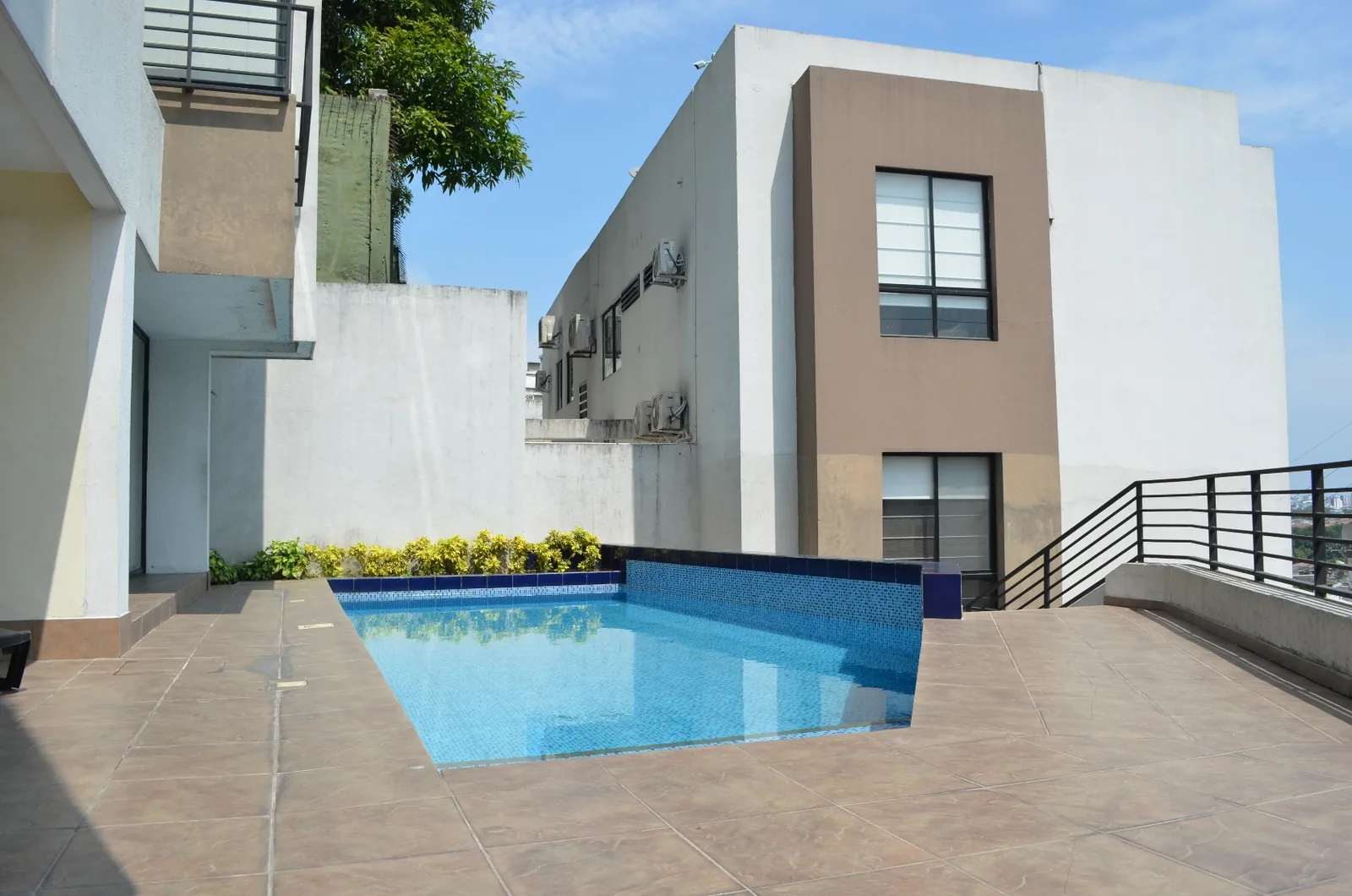 Departamento en alquiler Edificio Alto Mirador Urdesa  – Foto 4