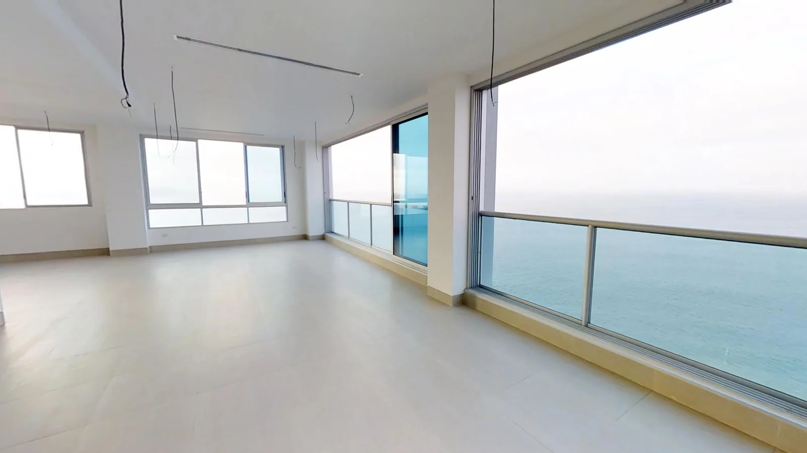 Departamento en venta piso 18 en Bay Point San Lorenzo Salinas – Foto 2
