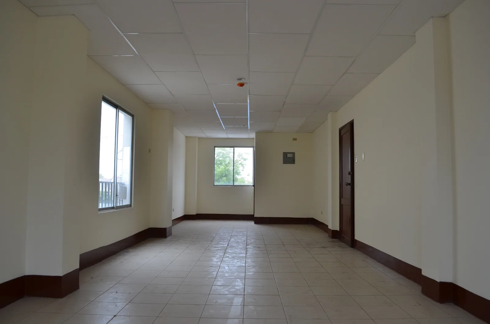 Oficina en alquiler en urbanización Metrópolis II Ave terminal terrestre pascuales – Foto 4