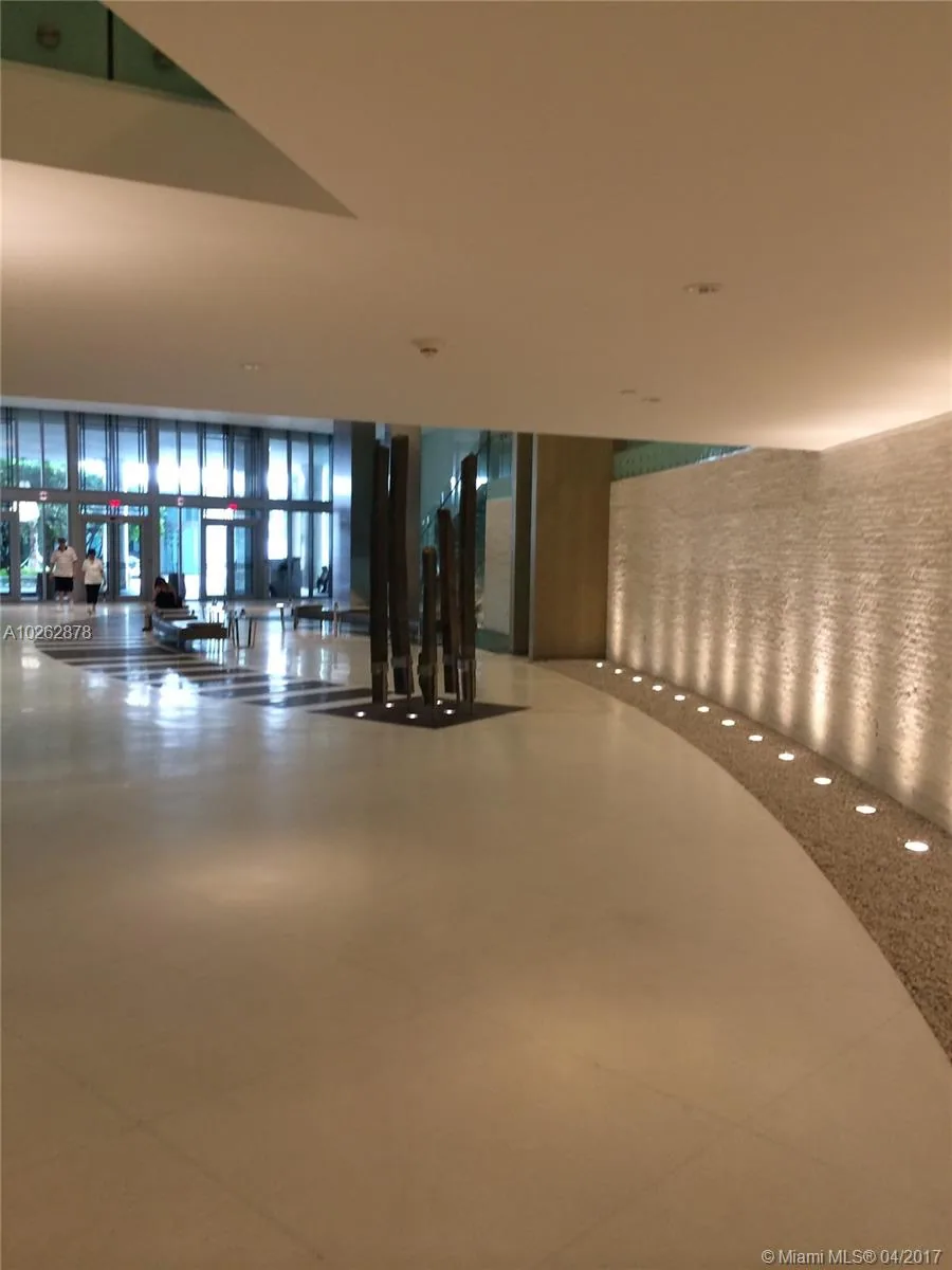 Departamento a la Venta en Miami_ Brickell Area – Foto 2