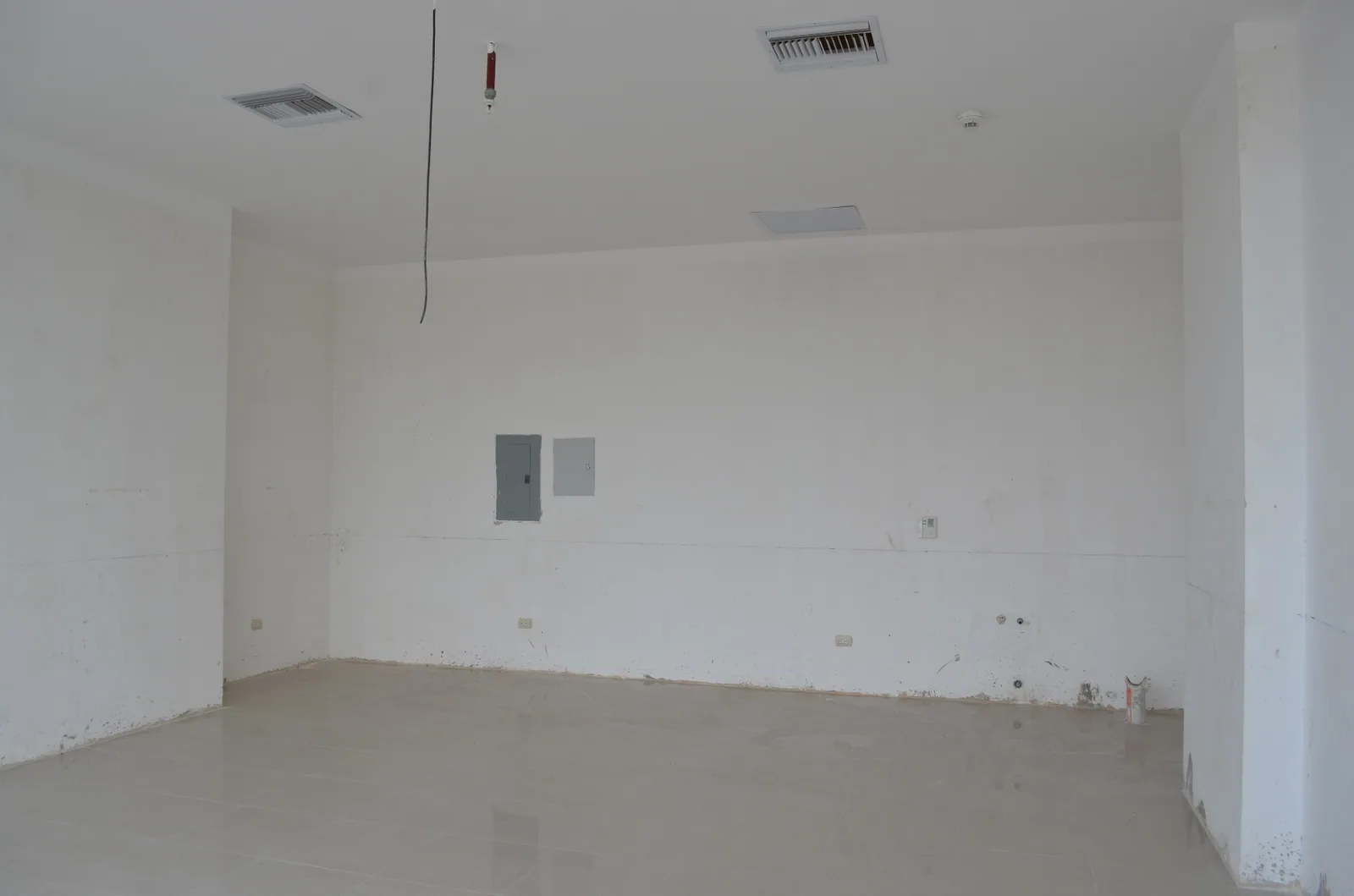 Local en alquiler en Bellini IV sector centro Ciudad del Rió  – Foto 5