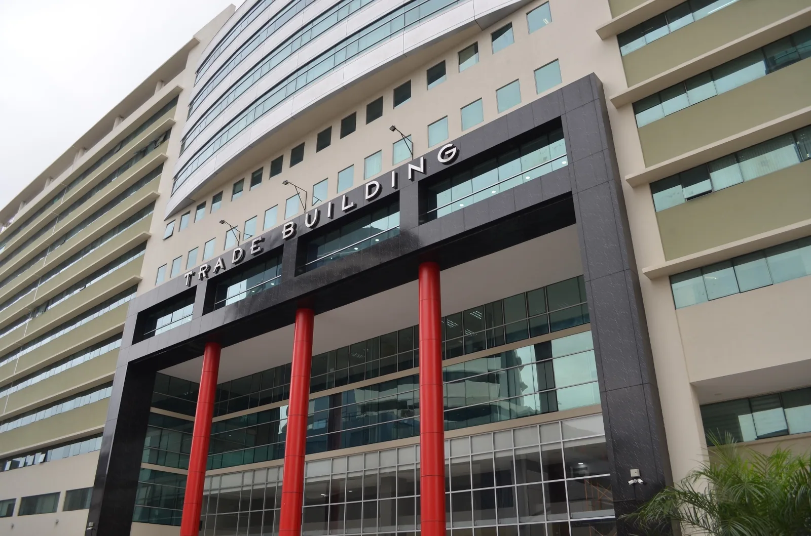 Oficina en alquiler en Edificio Trade Building sector Norte