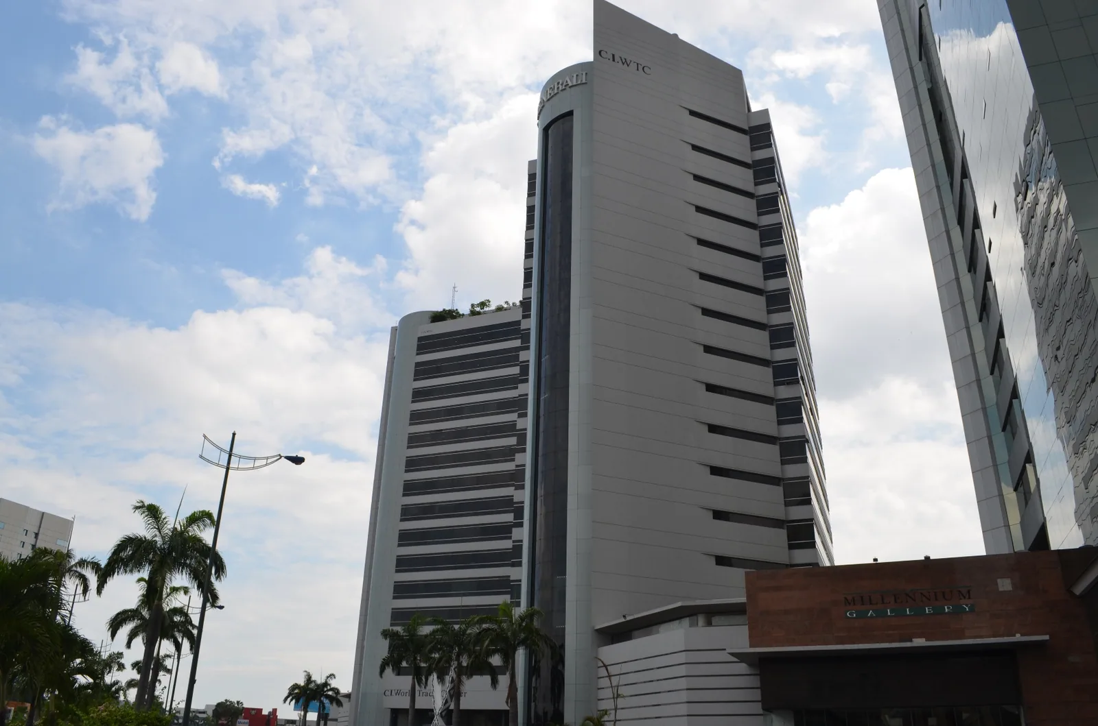 Oficina en alquiler en Edificio World Trade Center sector Norte – Foto 3