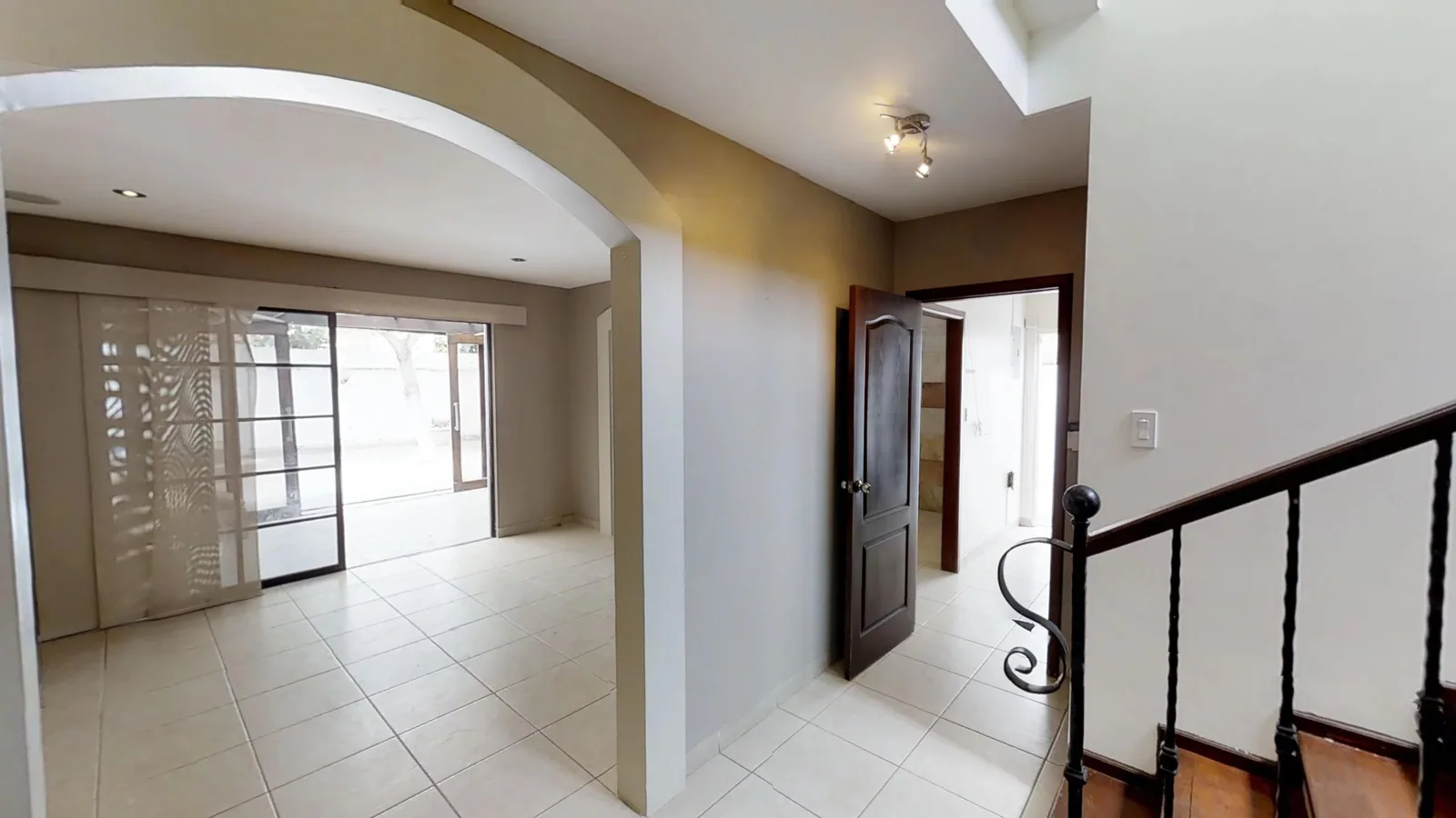 Casa en venta en urbanización Terranostra via a la costa  – Foto 2