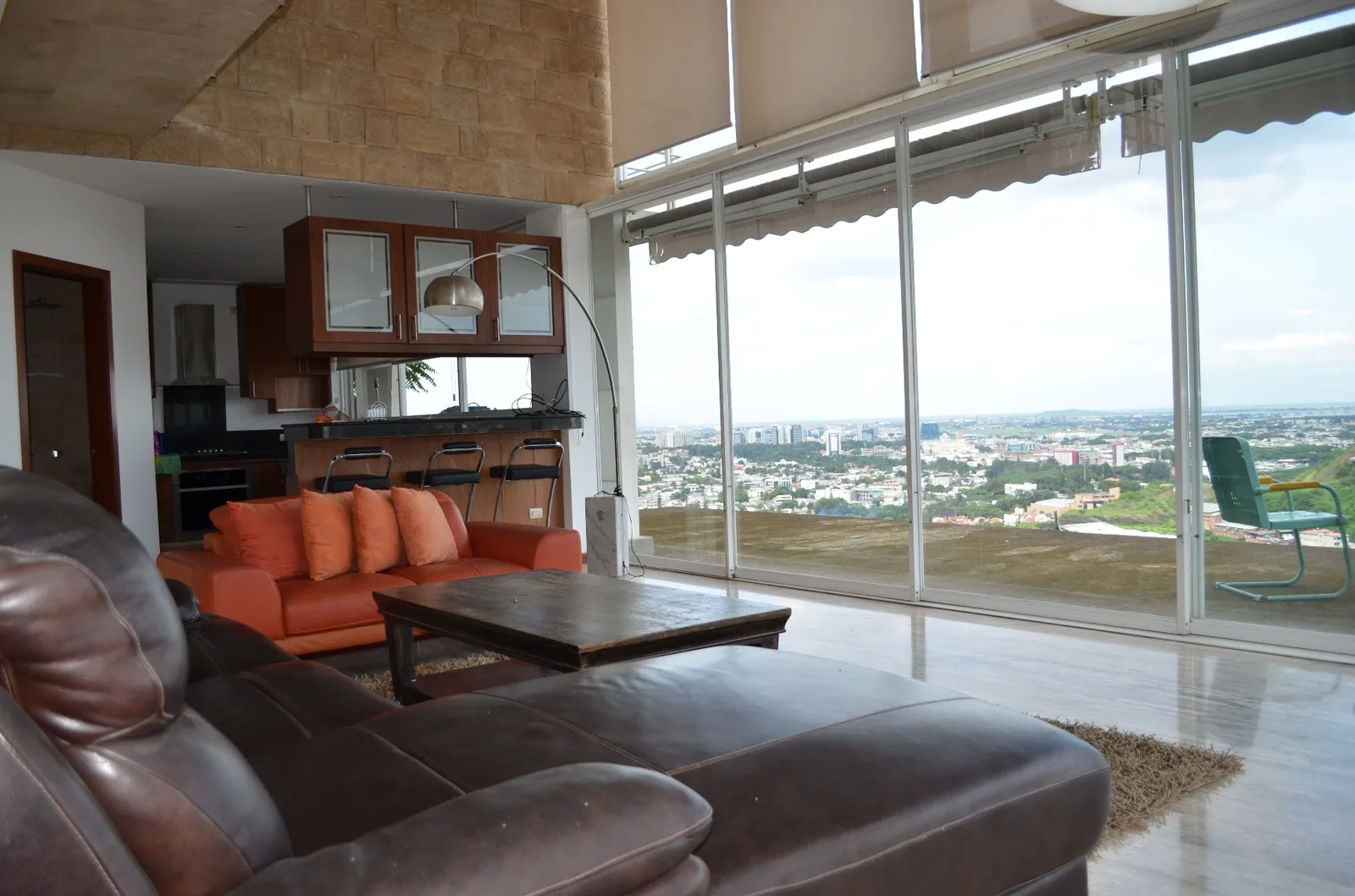 Casa en venta en urbanización Bellavista sector centro sur   – Foto 1