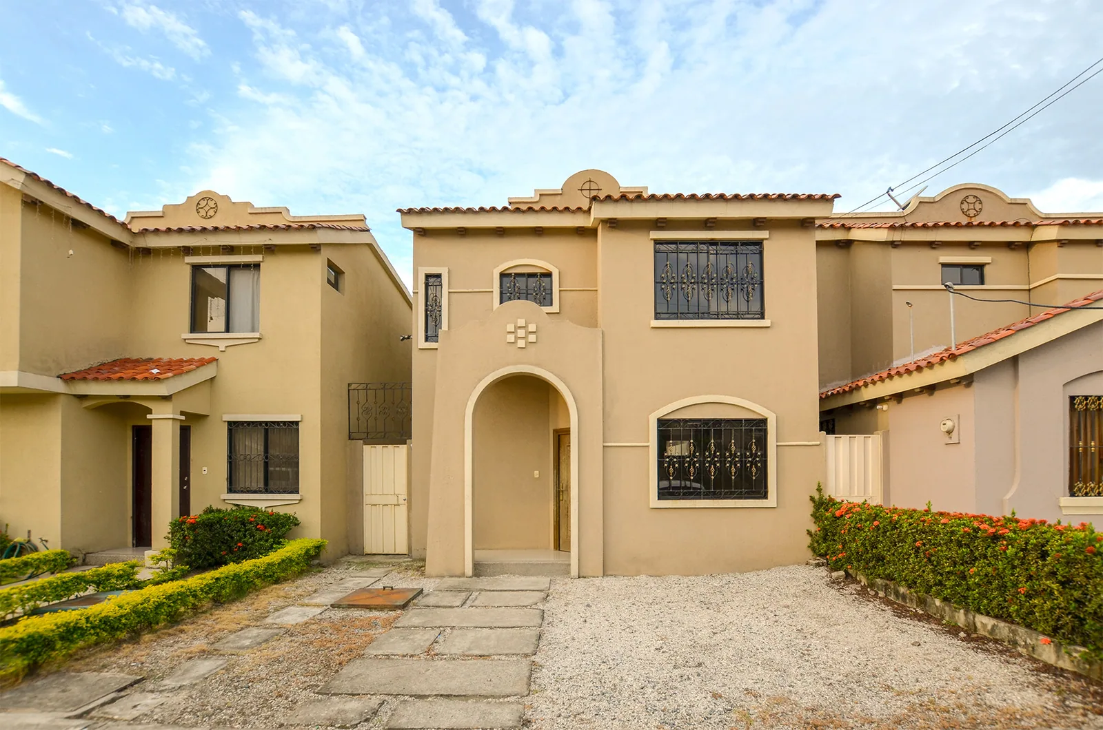 Casa en Alquiler en Urbanización San Antonio sector Vía Salitre – Foto 1