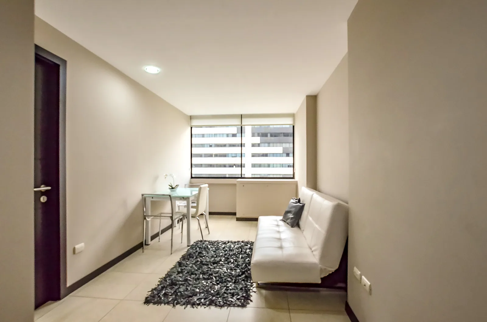 Departamento en alquiler en Bellini I sector centro Guayaquil  – Foto 3