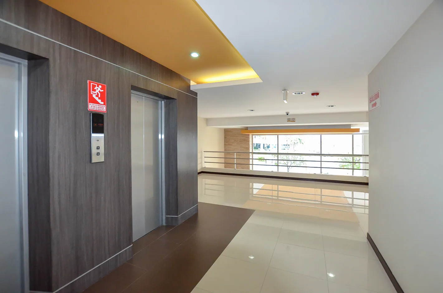 Oficina en alquiler en Parque Empresarial Colón sector norte de Guayaquil – Foto 5