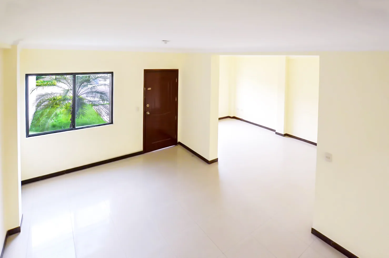 Casa en Alquiler en Urbanización Villa Club etp. Floral sector Vía Samborondón  – Foto 5