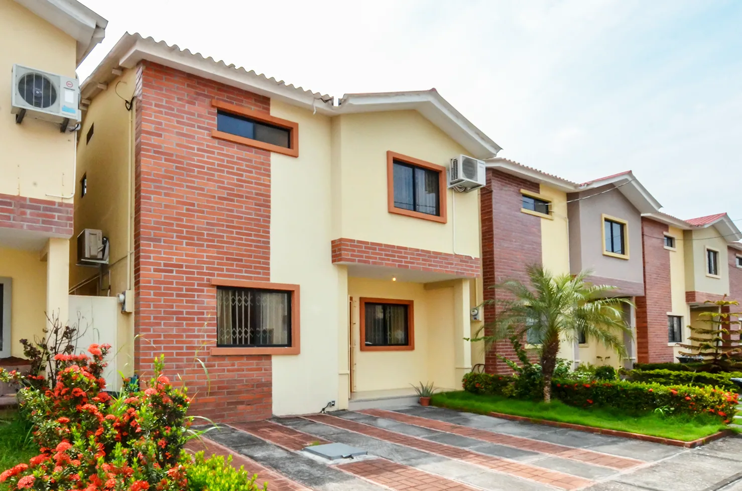 Casa en venta en Urbanización Milán sector Vía Salitre - Samborondón – Foto 2