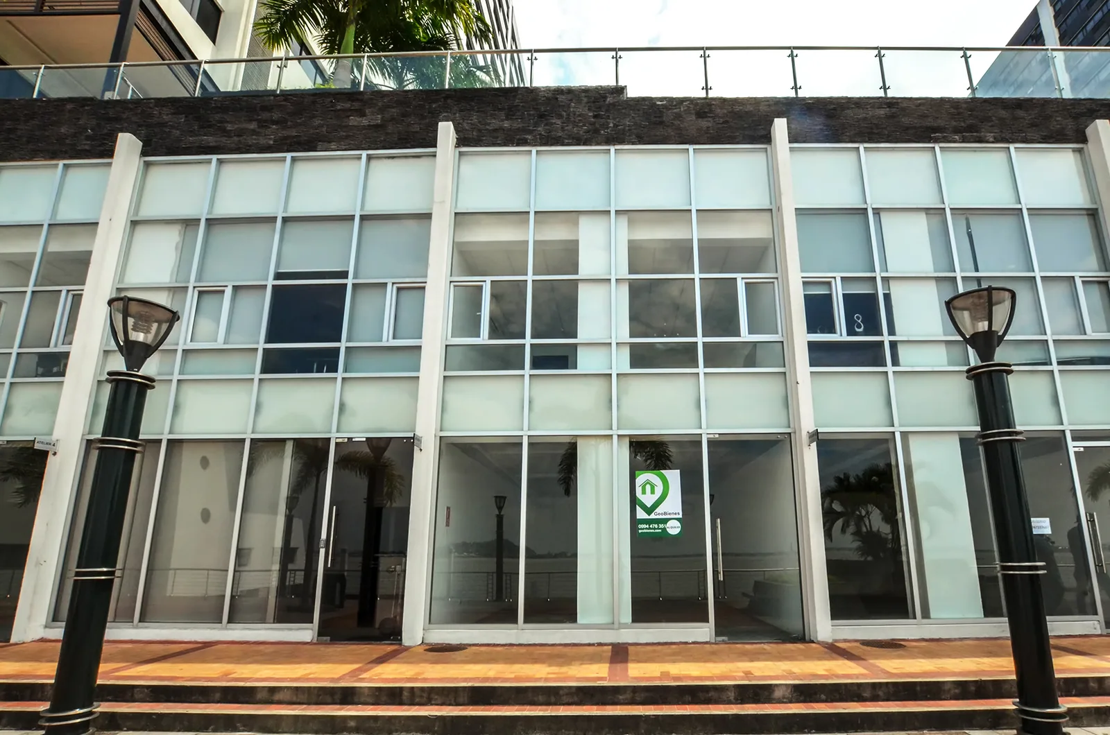 Local comercial en alquiler en Bellini sector centro de Guayaquil – Foto 1