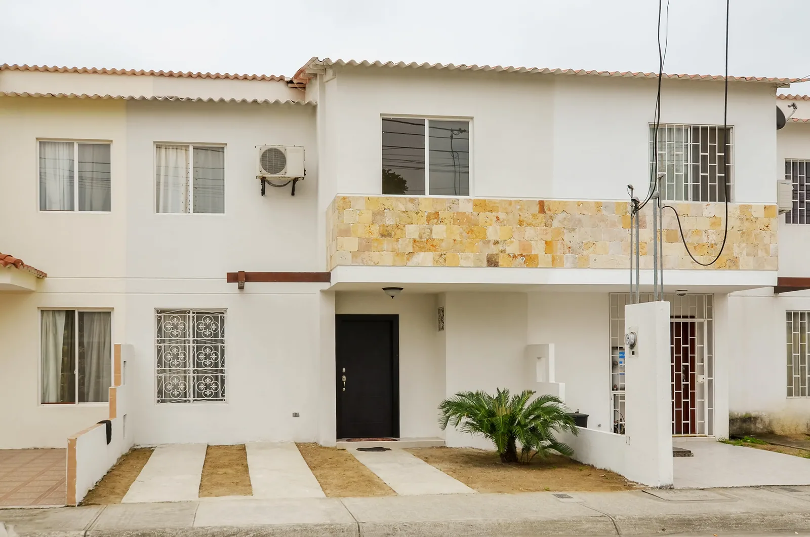 Casa en alquiler en Urbanización Málaga II sector Vía Salitre – Foto 2
