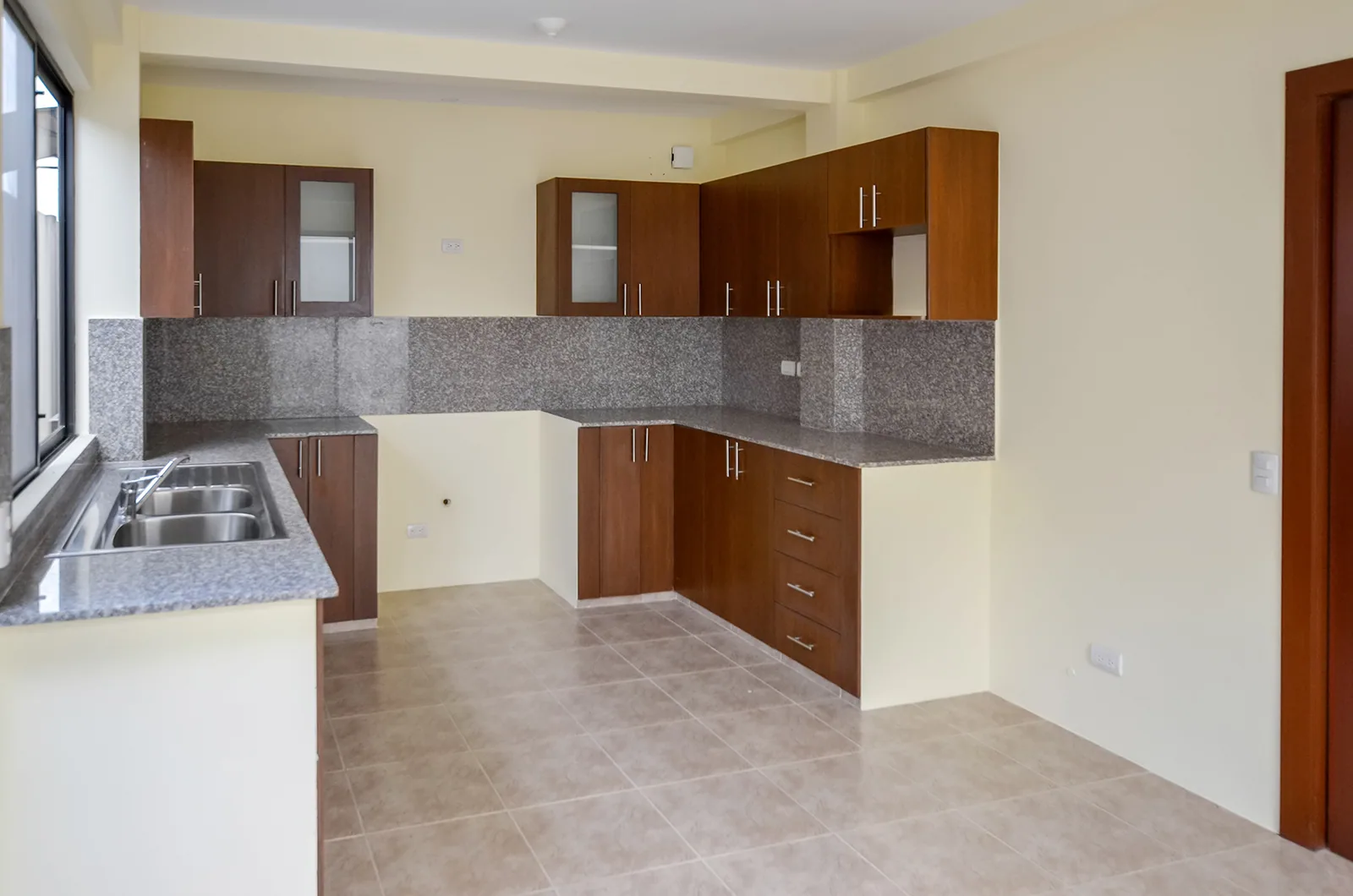 Casa en venta en Urbanización Ciudad Celeste sector Vía Samborondón – Foto 4
