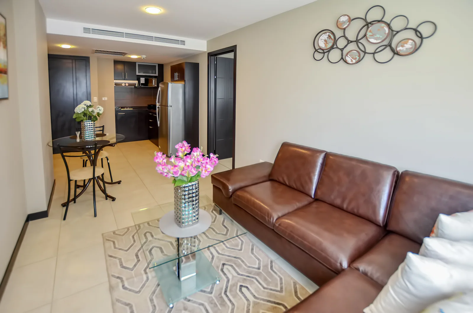 Suite en alquiler en Bellini I sector centro de Guayaquil – Foto 4