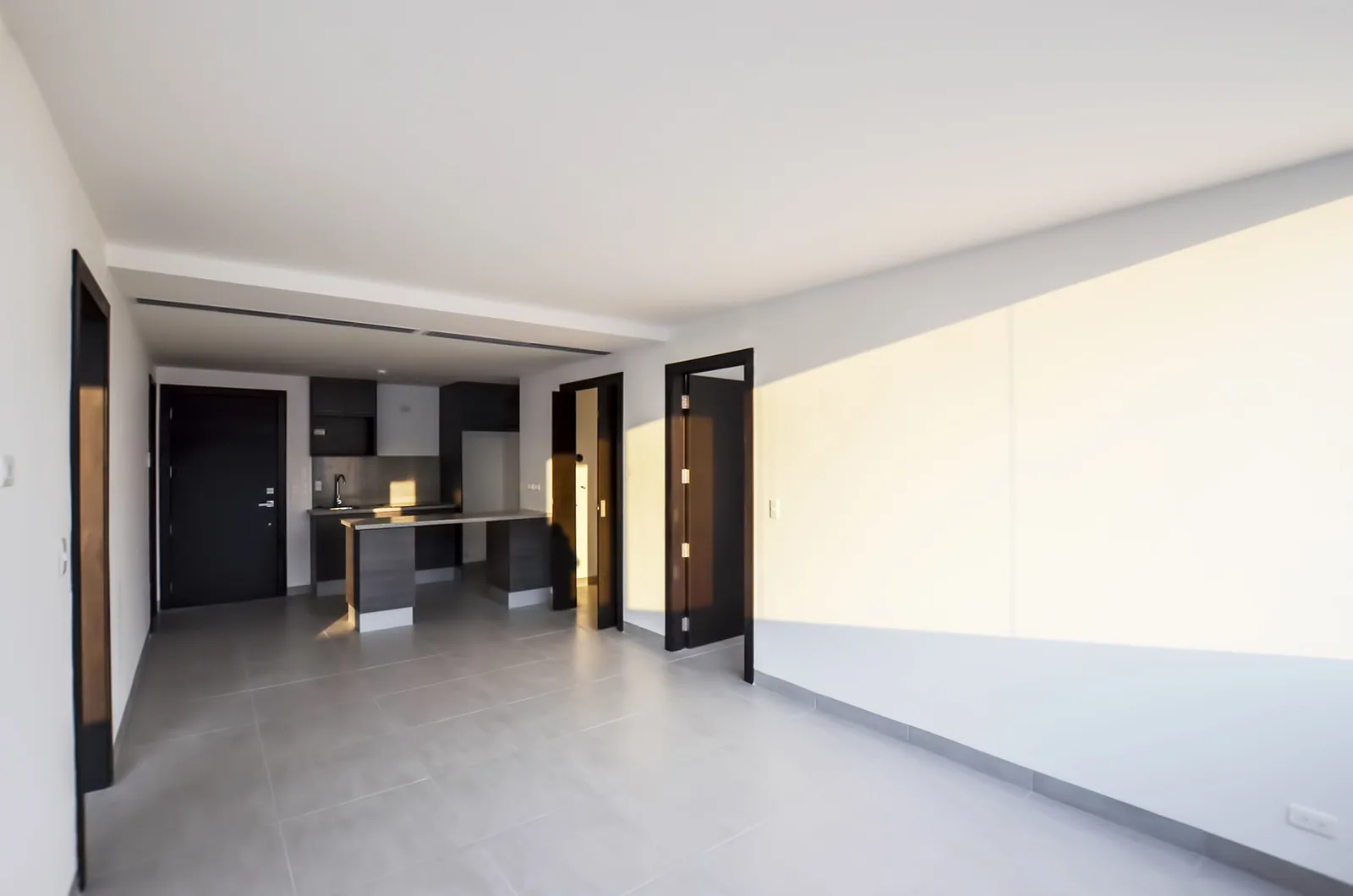 Departamento en venta en Edificio Quo sector norte de Guayaquil – Foto 2