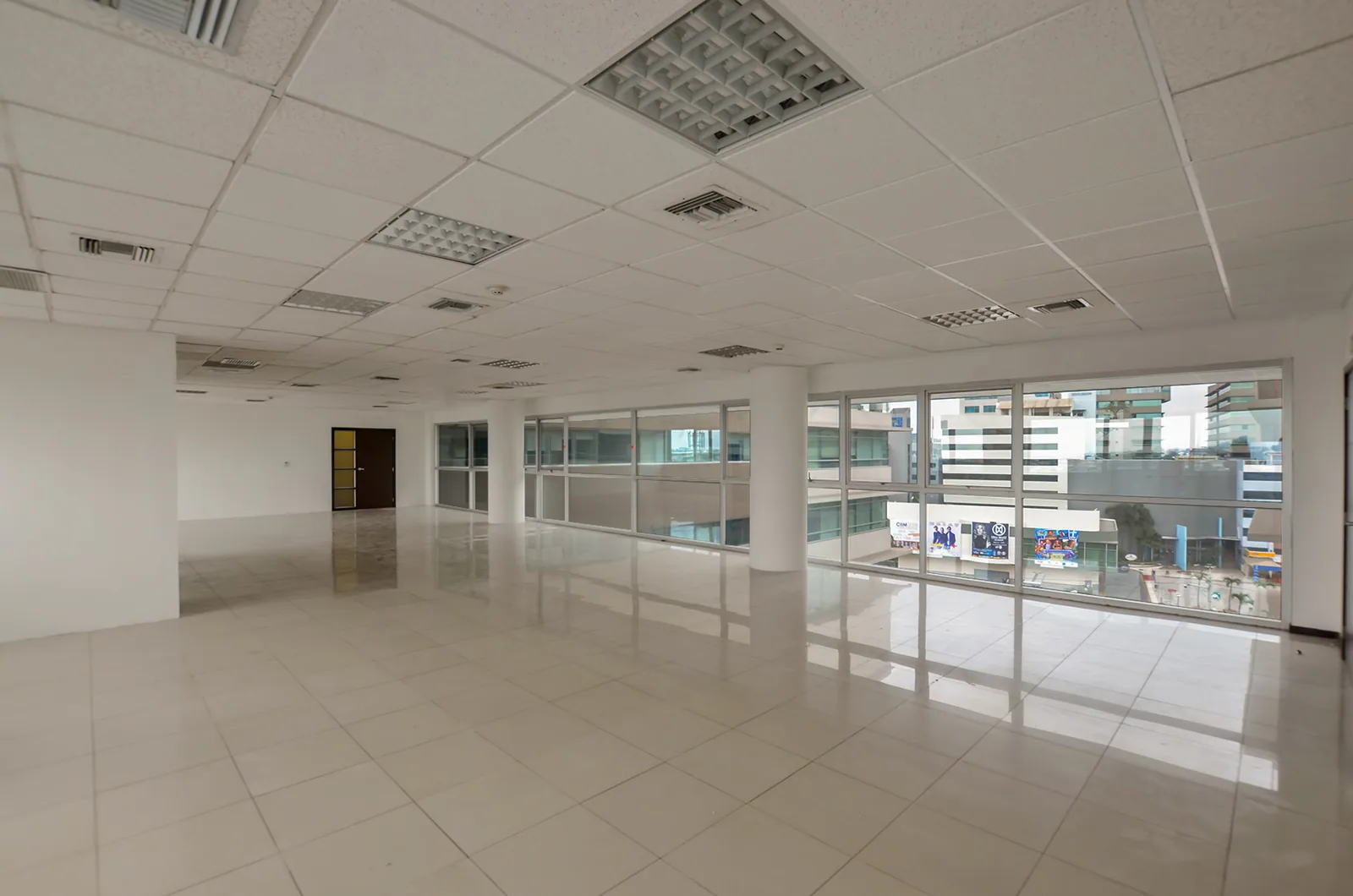 Oficina en alquiler en Torres del Mall sector norte de Guayaquil – Foto 3