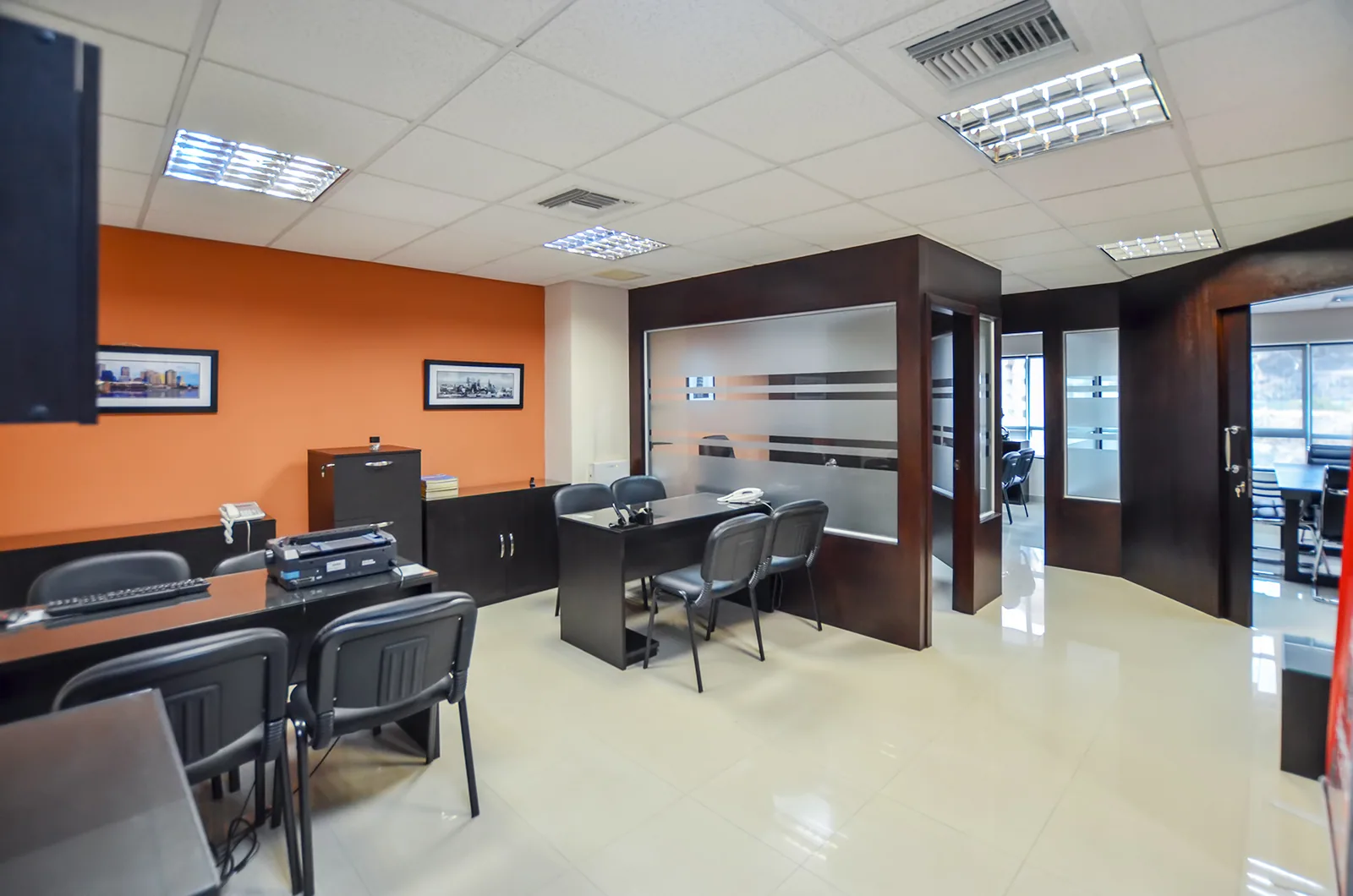 Oficina en alquiler en Parque Empresarial Colón sector norte de Guayaquil – Foto 2