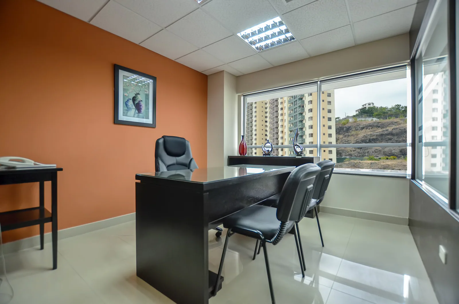 Oficina en alquiler en Parque Empresarial Colón sector norte de Guayaquil – Foto 5