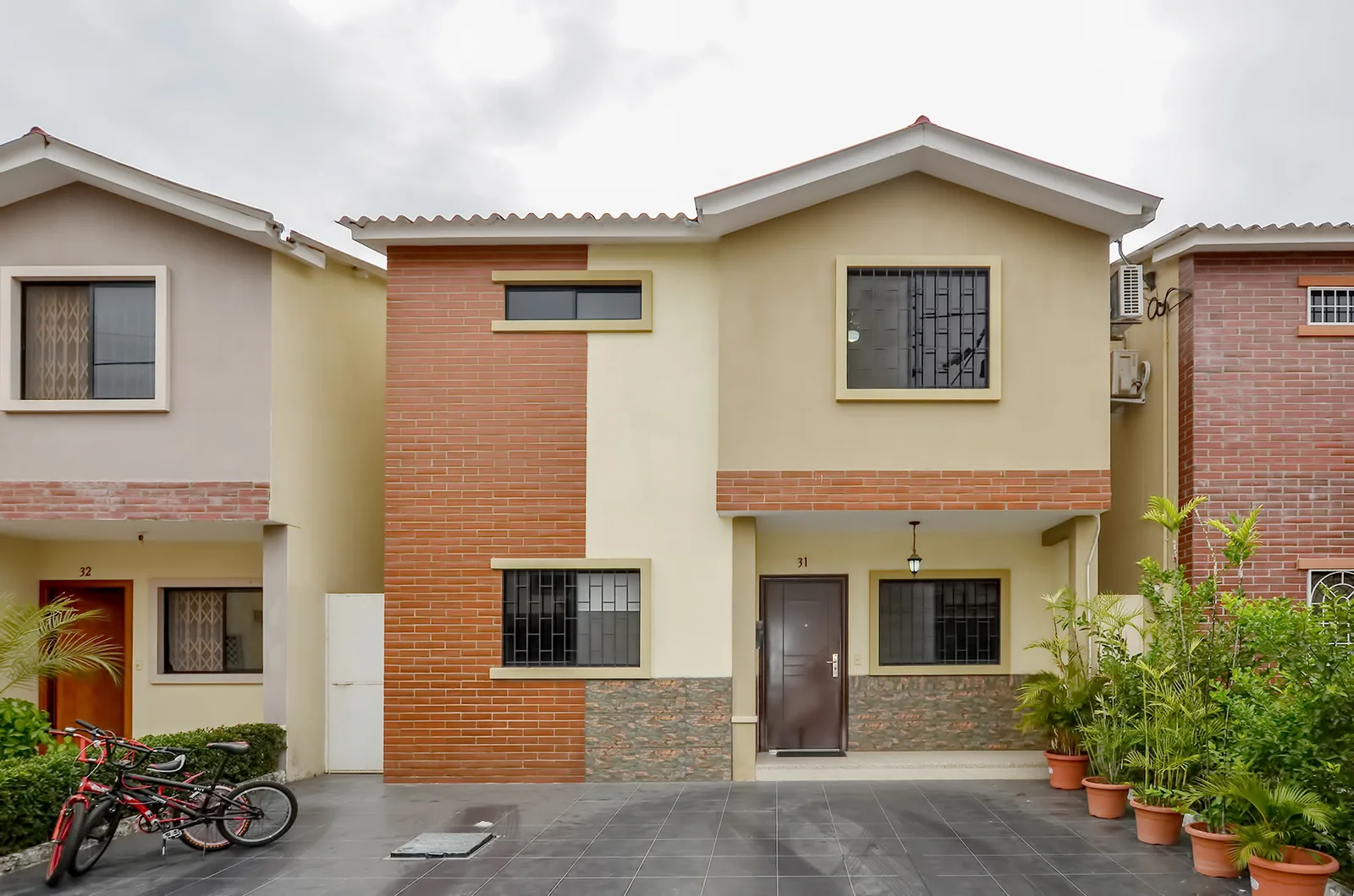 Casa en venta en urbanización Milann sector Vía Salitre - Samborondón – Foto 1