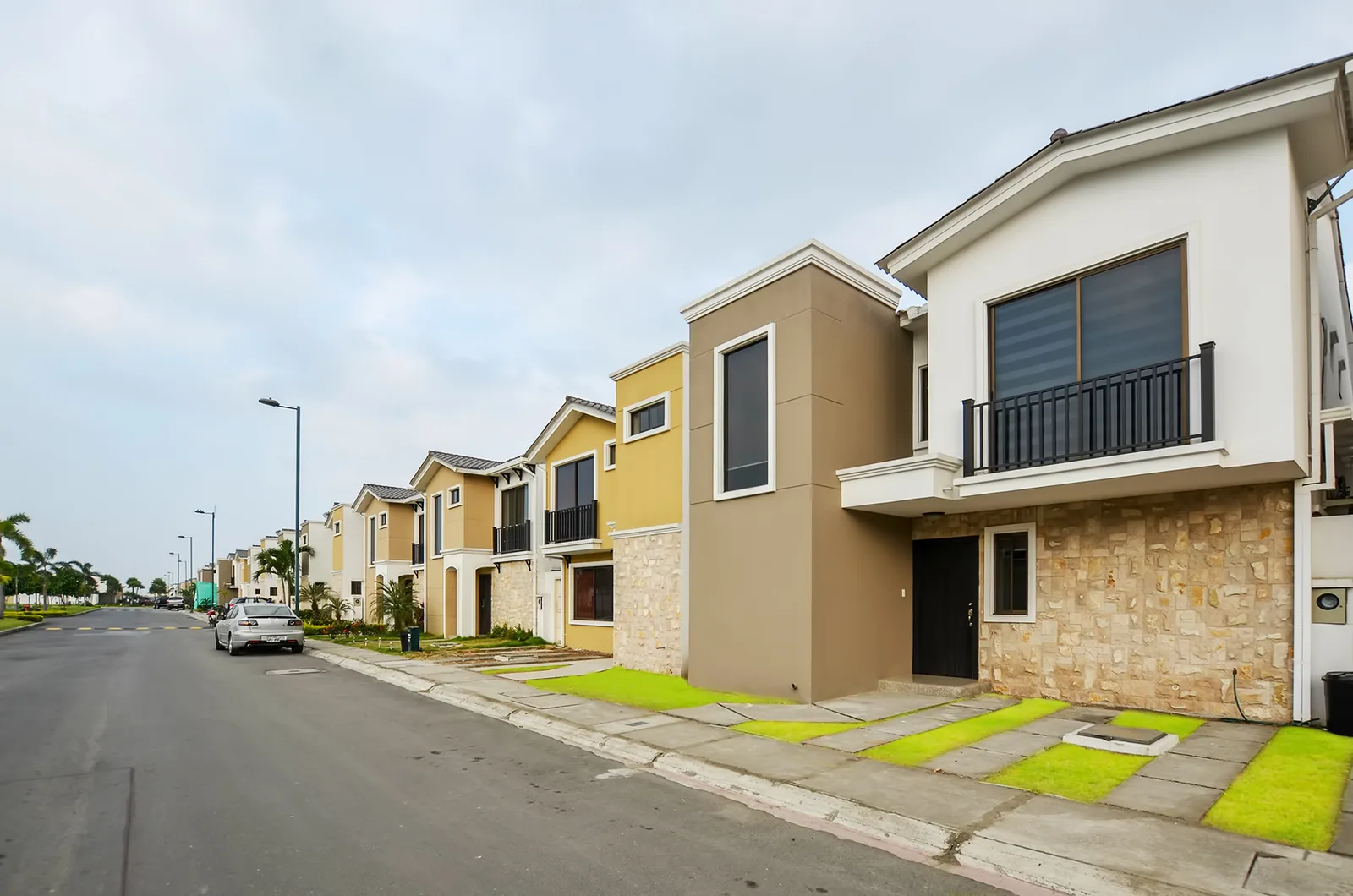 Casa en venta en Mallorca Village sector vía a Samborondón – Foto 1