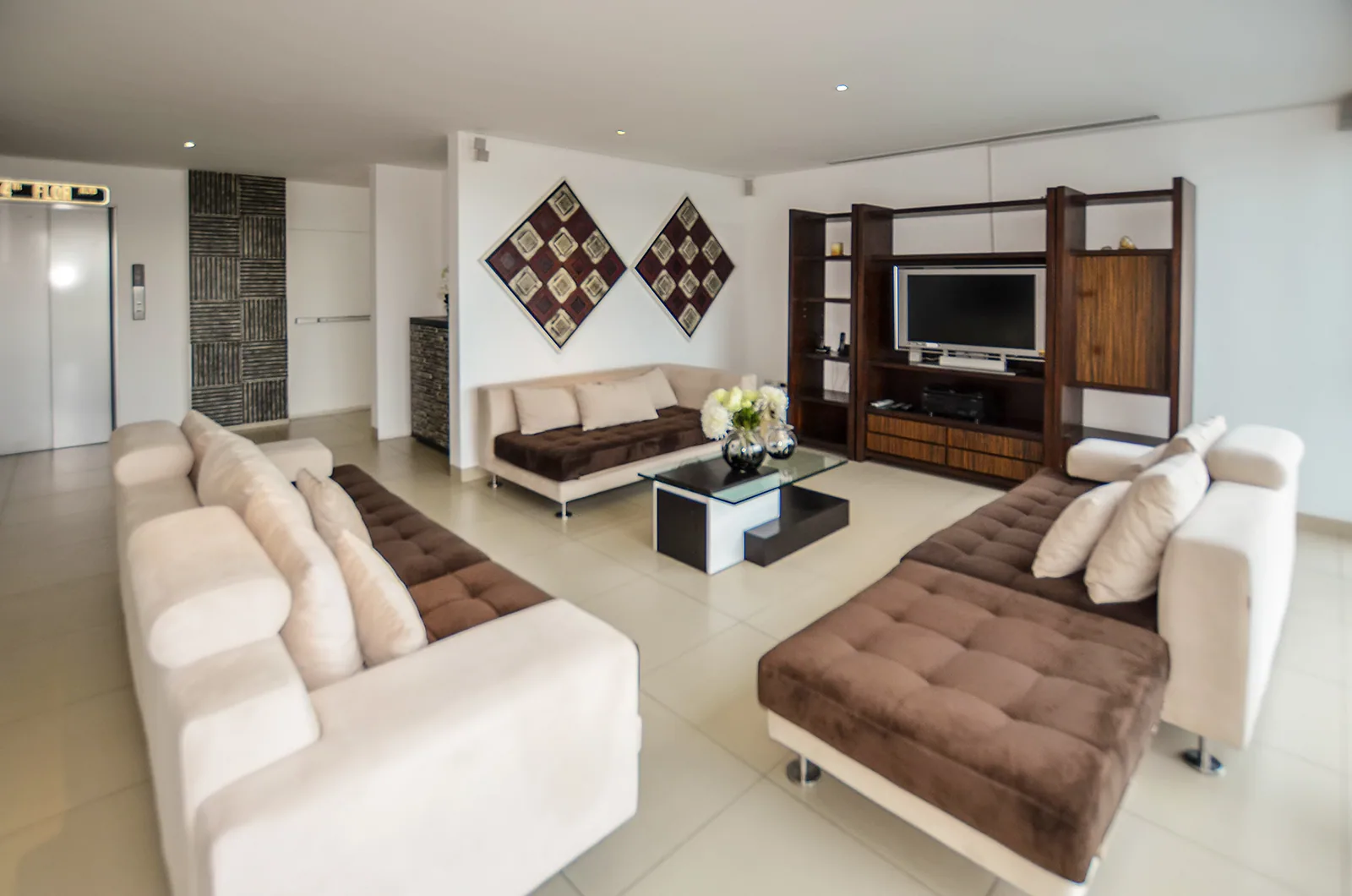 Departamento en alquiler en River Towers sector Vía a Samborondón – Foto 3