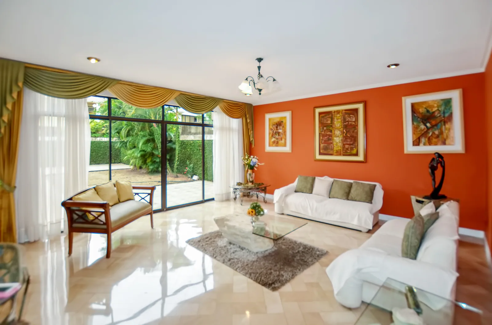 Casa en venta en urbanización Río Grande sector Samborondón – Foto 2