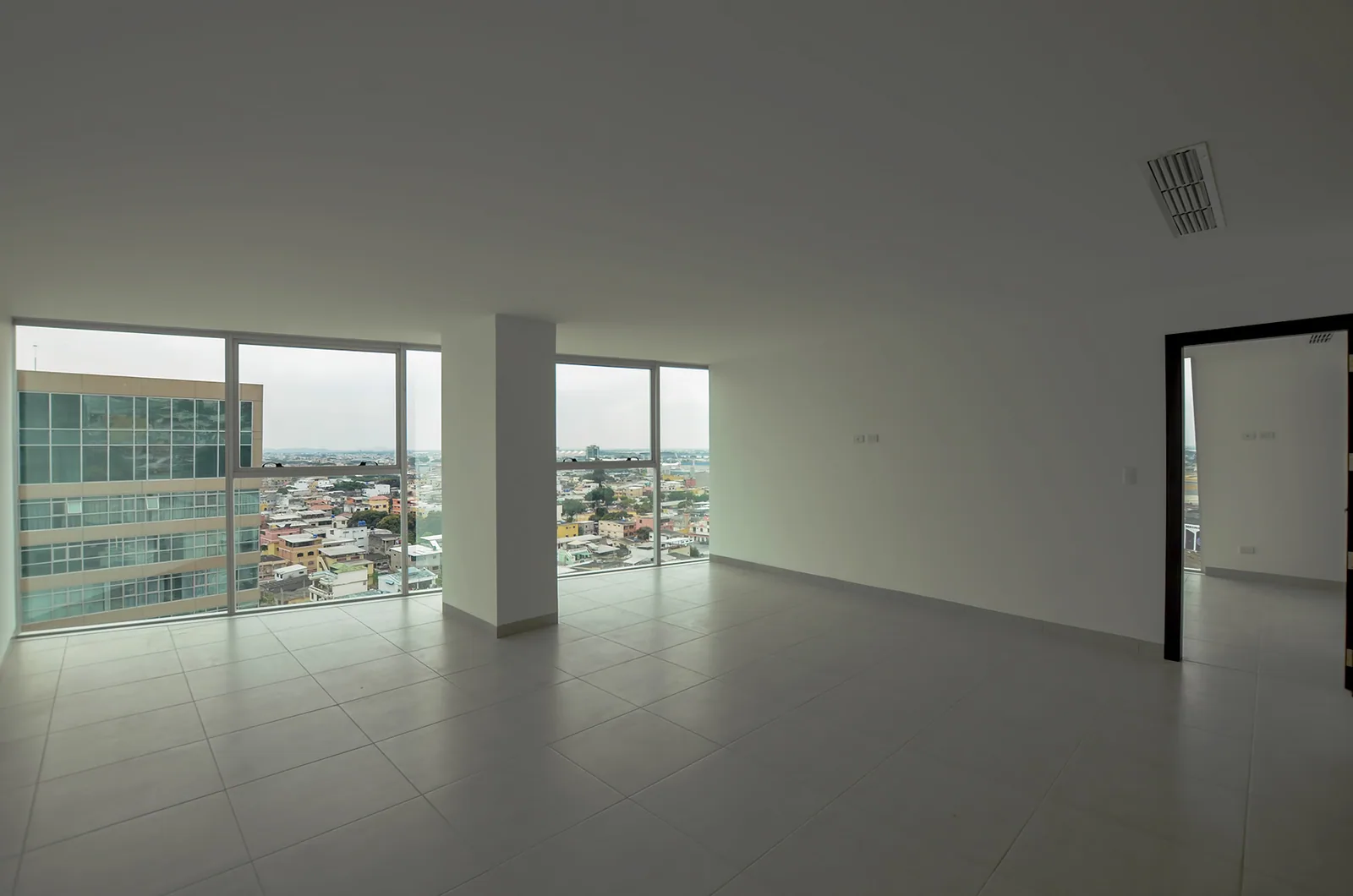 Departamento en venta en Edificio Quo sector norte de Guayaquil – Foto 2