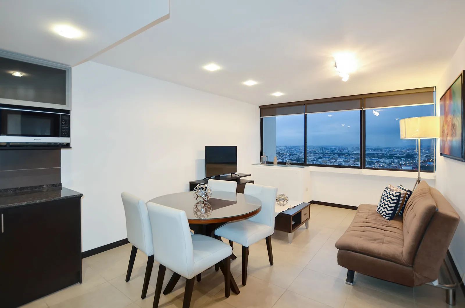 Suite en alquiler en Bellini IV sector centro de Guayaquil – Foto 1