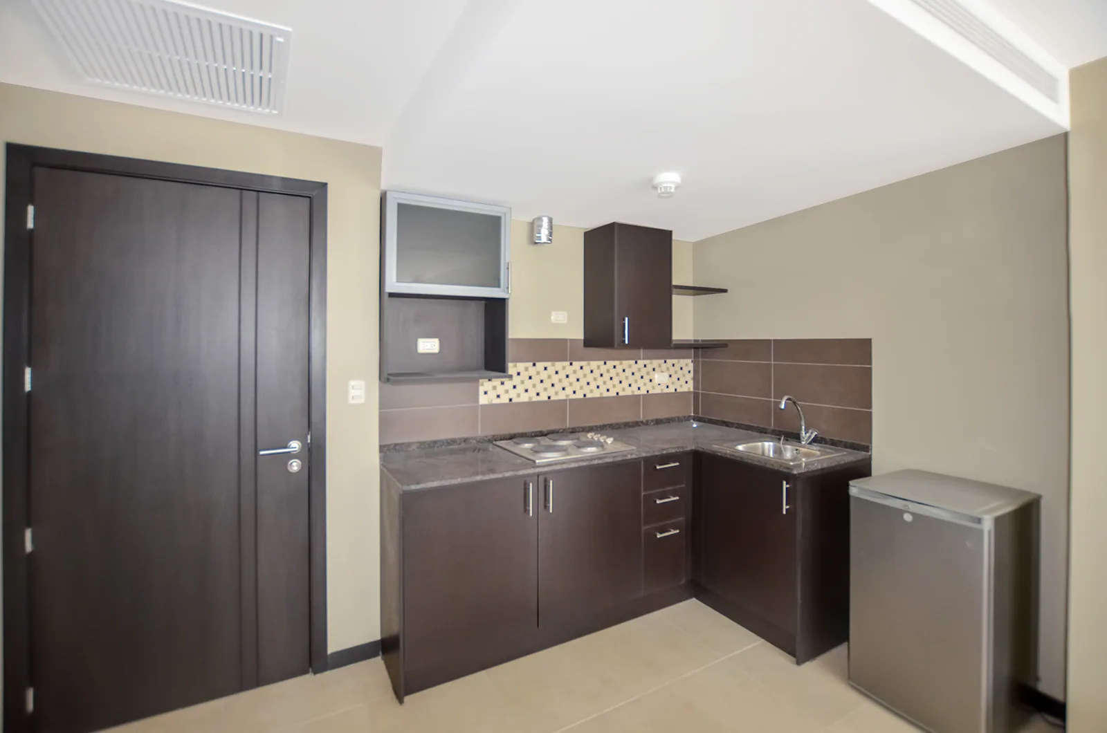 Departamento en venta en Bellini IV sector centro de Guayaquil – Foto 3