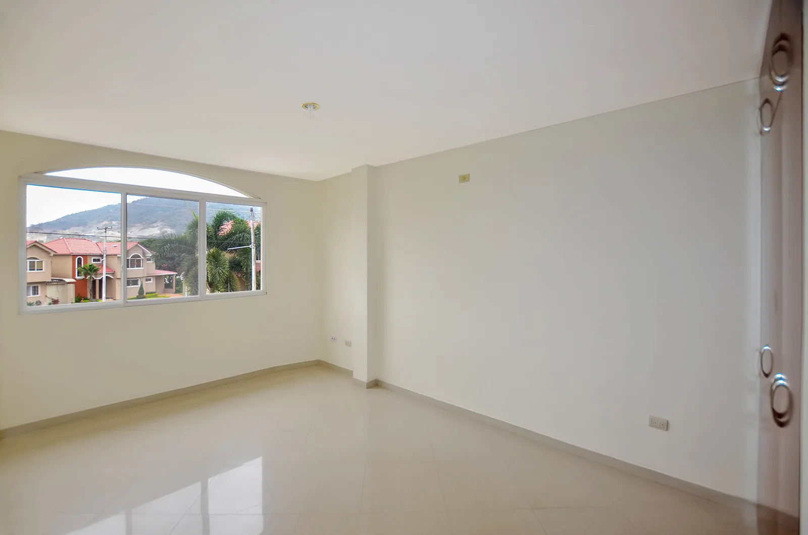 Casa en alquiler en Portal al Sol Vía a la Costa Guayaquil – Foto 5