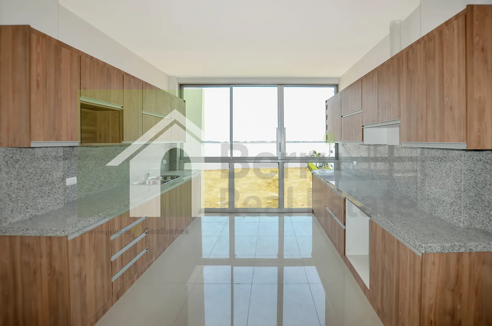 Departamento en venta en Isla Mocolí urbanización Dubai Samborondón – Foto 3