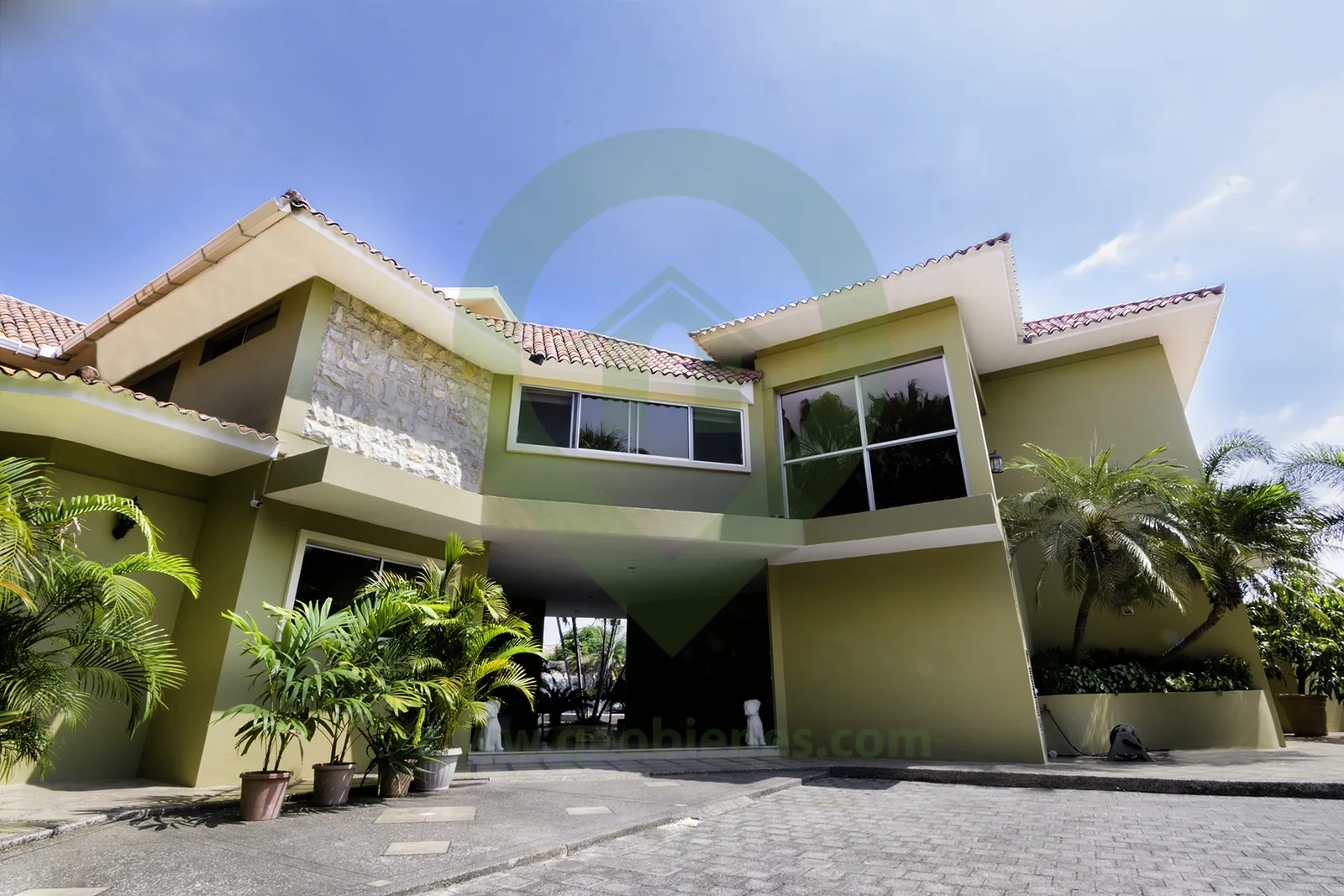 Casa en venta en Aquamarina vía a Samborondón – Foto 1