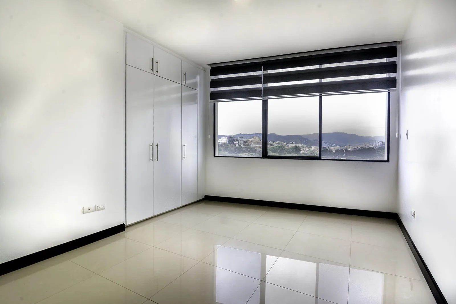 Departamento en alquiler en Torre Colón I norte de Guayaquil – Foto 5