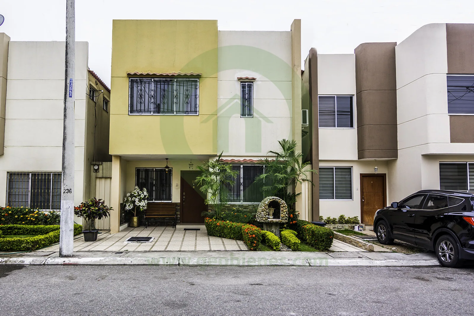 Casa en venta en Urbanización Castilla vía a Samborondón – Foto 2