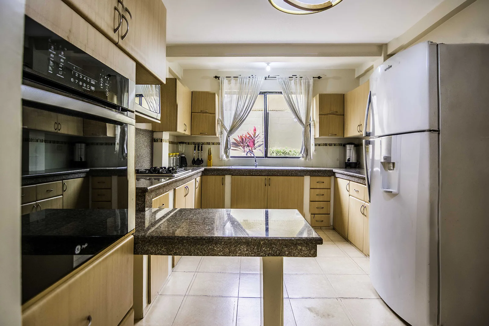  Casa en Alquiler en Ciudad Celeste Vía a Samborondón – Foto 3